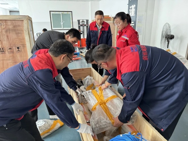 破暑前行，全員沖刺，鑄就泰斯特新速度！
